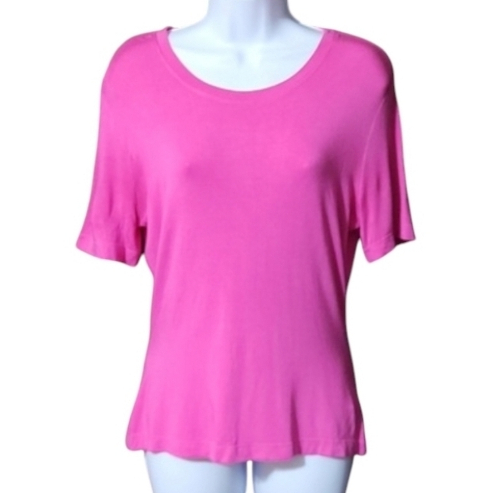 St. John Vibrant Pink Short Sleeve Tee